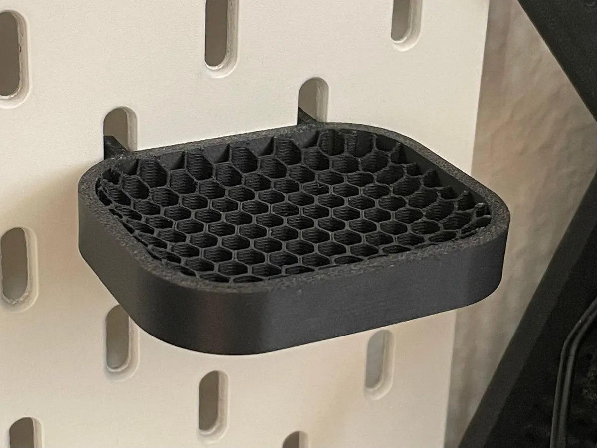 Skadis AirPods Pro Tray, photo 2 of 4 - Skadis AirPods Pro Tray Tools