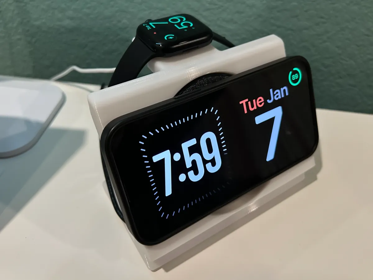 Charging Station - Electronics, in stock in India