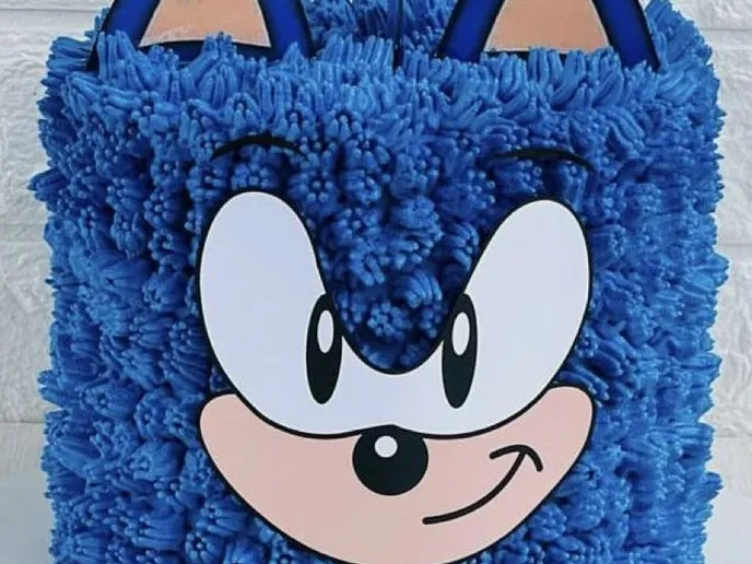 Sonic Cake topper