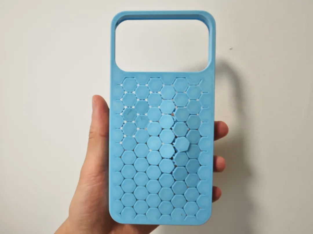 Chainmail iPhone 17 Pro Max Case