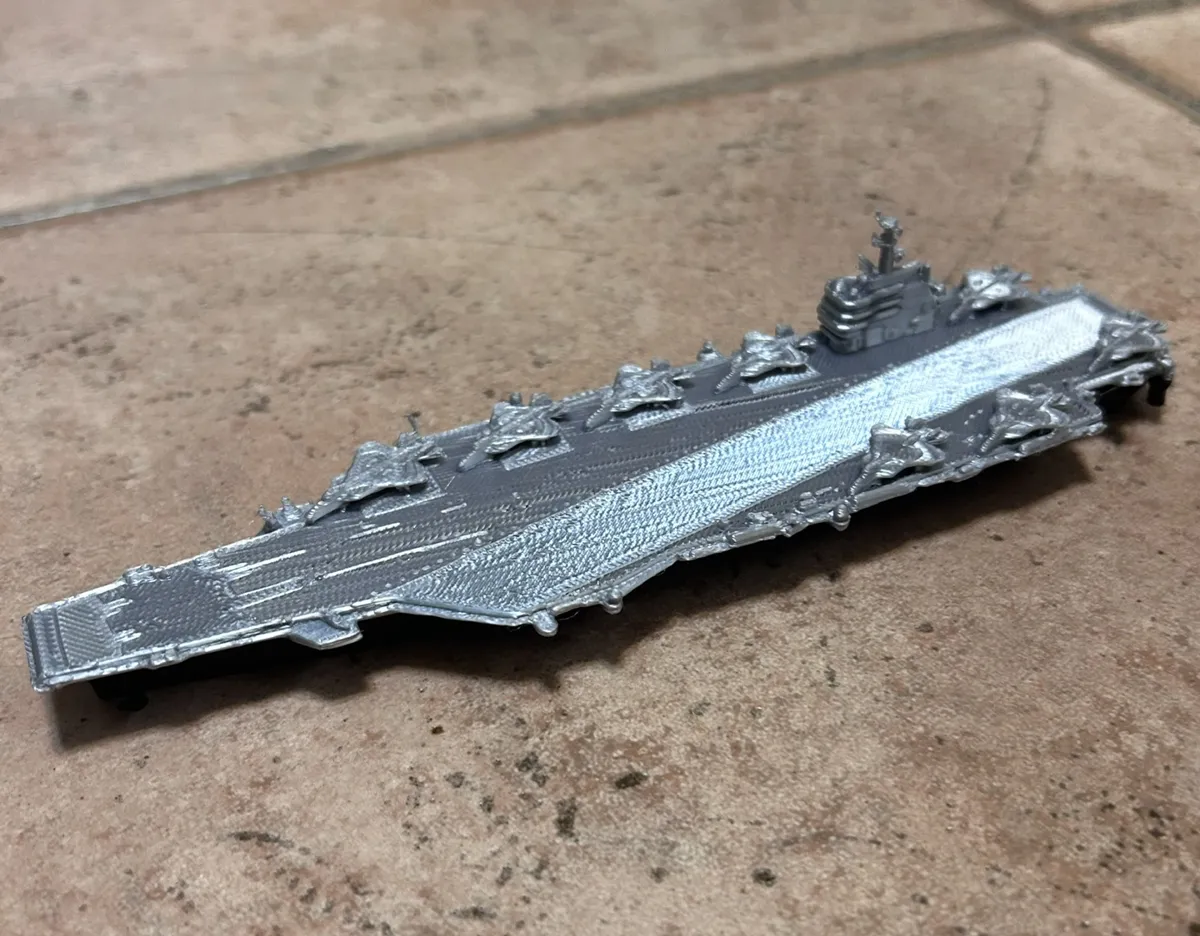 Aircraft carrier Eisenhower, 1:1850 scale, photo 3 of 4 - Aircraft carrier Eisenhower, 1:1850 scale Models, RC & Drones