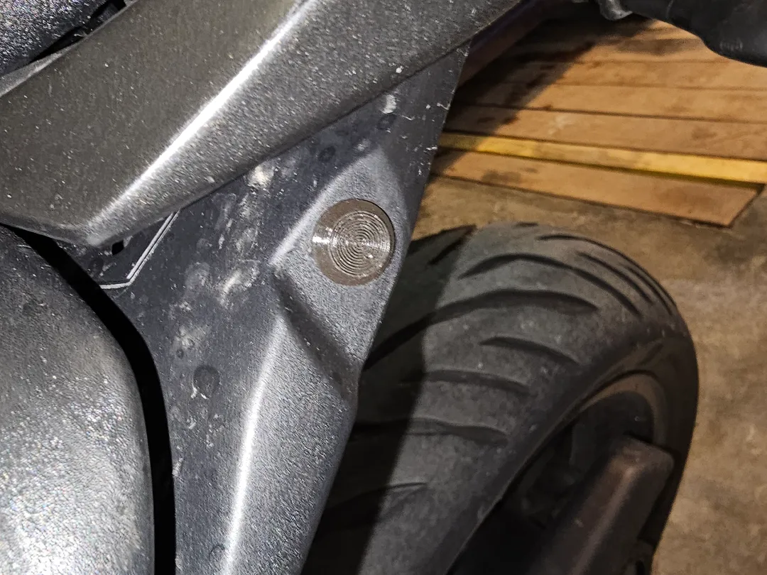 Yamaha MT-07 top case mount hole cover - Vehicles, in stock in India