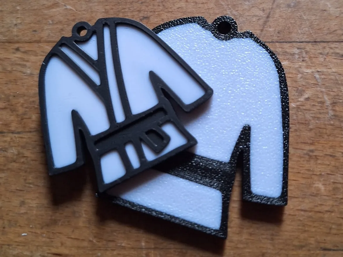 KARATE/JUDO KEYCHAIN - Keychains, in stock in India