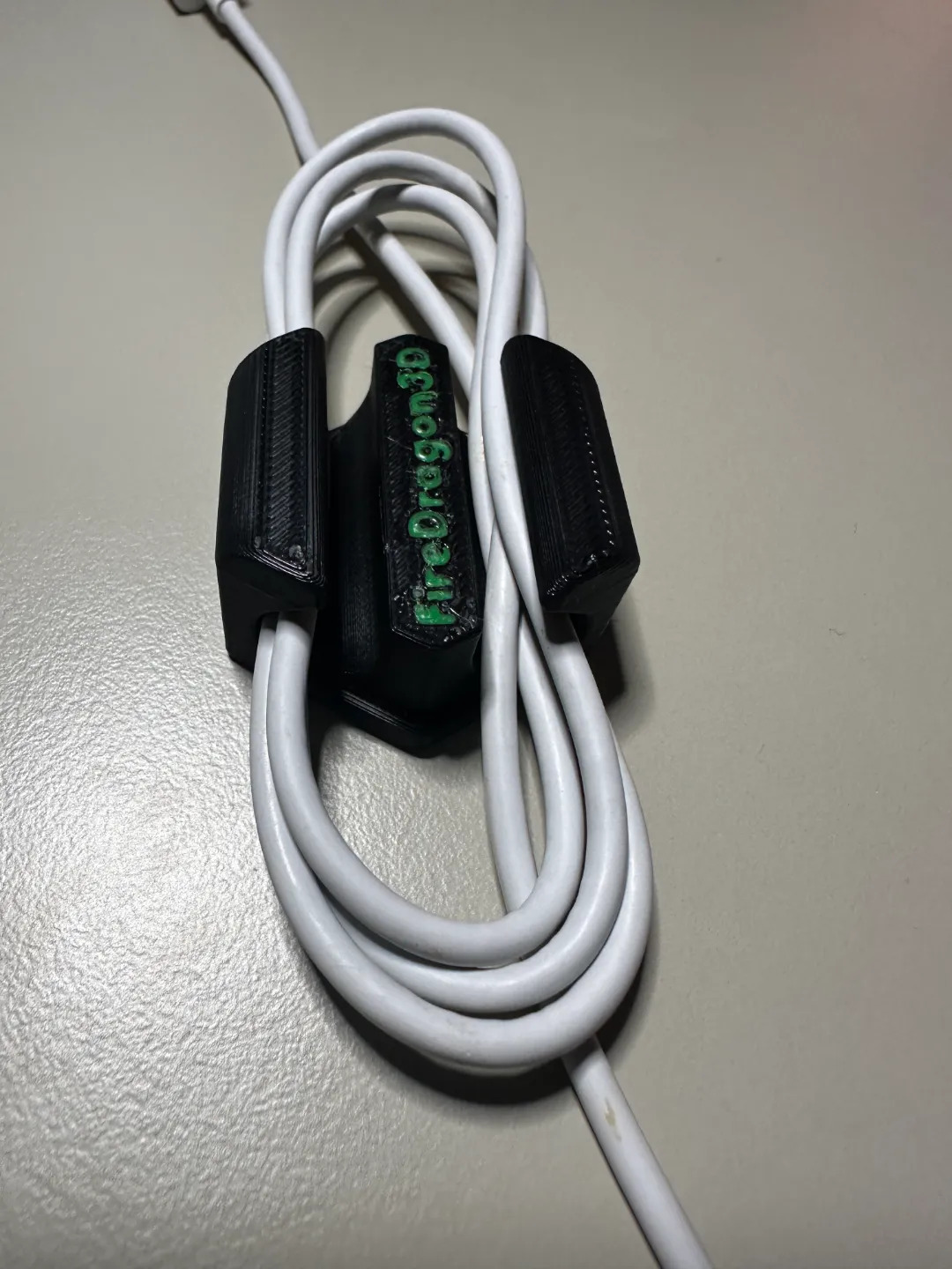 HexaCable Organizer - Organize your cables, photo 2 of 4 - HexaCable Organizer - Organize your cables Mobile & Device Accessories
