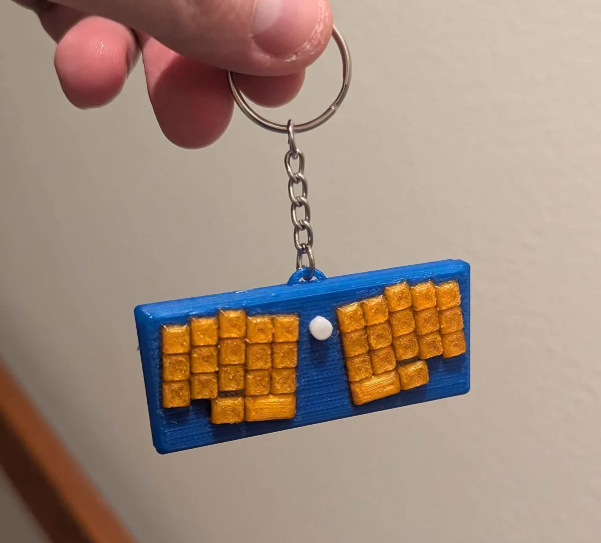 LeChiffre keychain, photo 4 of 4 - LeChiffre keychain Hobby & DIY