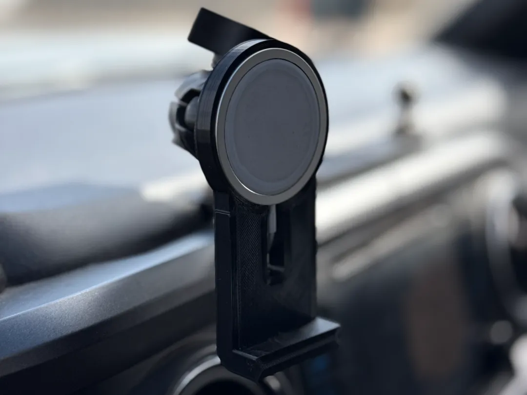 Offroad MagSafe Ball Mount