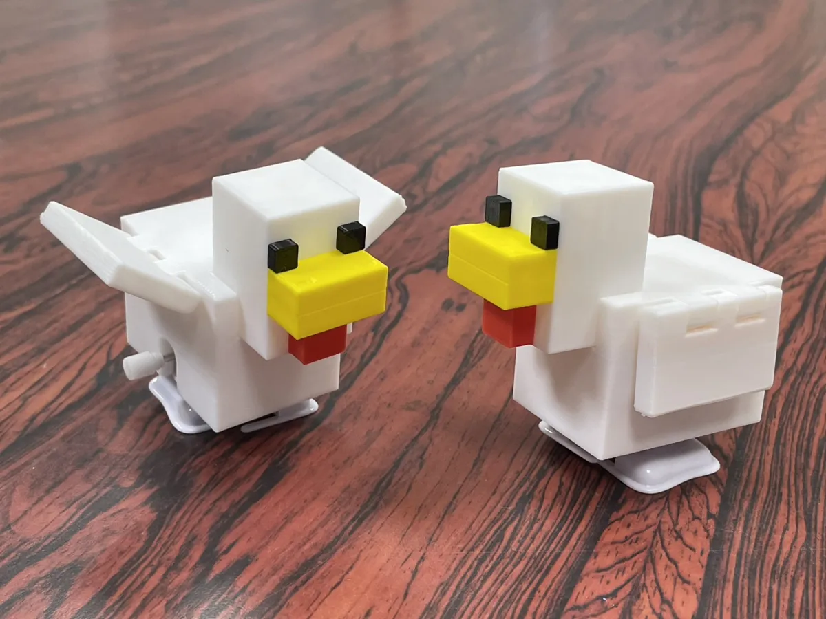 Wind-Up Walking - Chicken - Bird Figurines, in stock