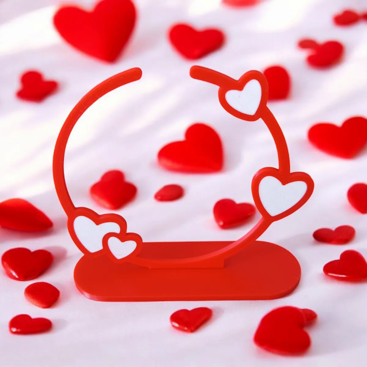 Valentine's Love Circle Photo Frame, photo 2 of 2 - Valentine's Love Circle Photo Frame Home Decor Items