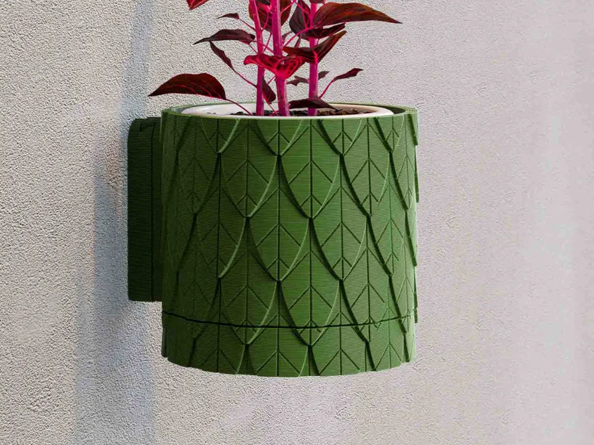 Leaf Textured Wall Planter with Drip Tray