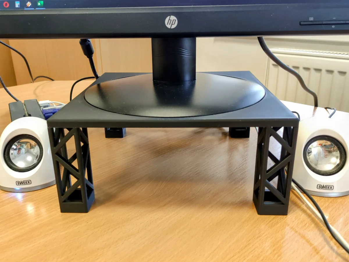 Monitor or flowerpot riser - crane design