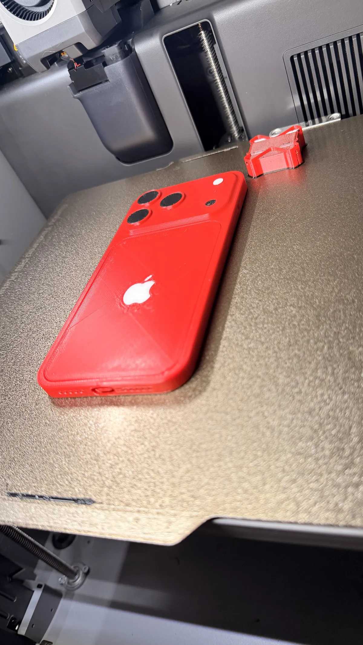 iPhone 17 Pro Max Fake Display Phone, photo 4 of 4 - iPhone 17 Pro Max Fake Display Phone Sports & Fitness