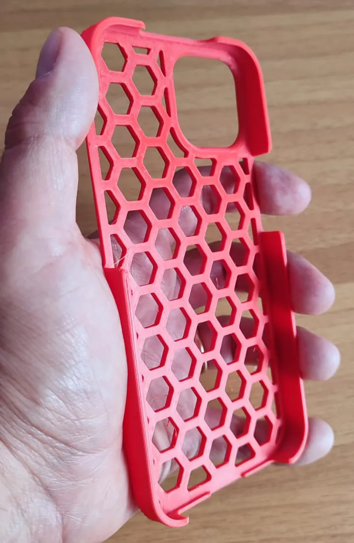 iPhone 12 Pro Max Hexagon Cover, photo 2 of 4 - iPhone 12 Pro Max Hexagon Cover Fashion