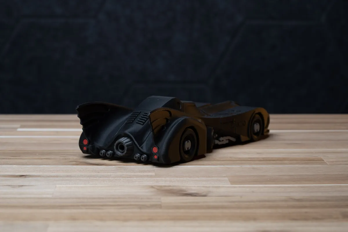1989 Batmobile Kit (, No Glue), photo 3 of 4 - 1989 Batmobile Kit (, No Glue) Toys & Games