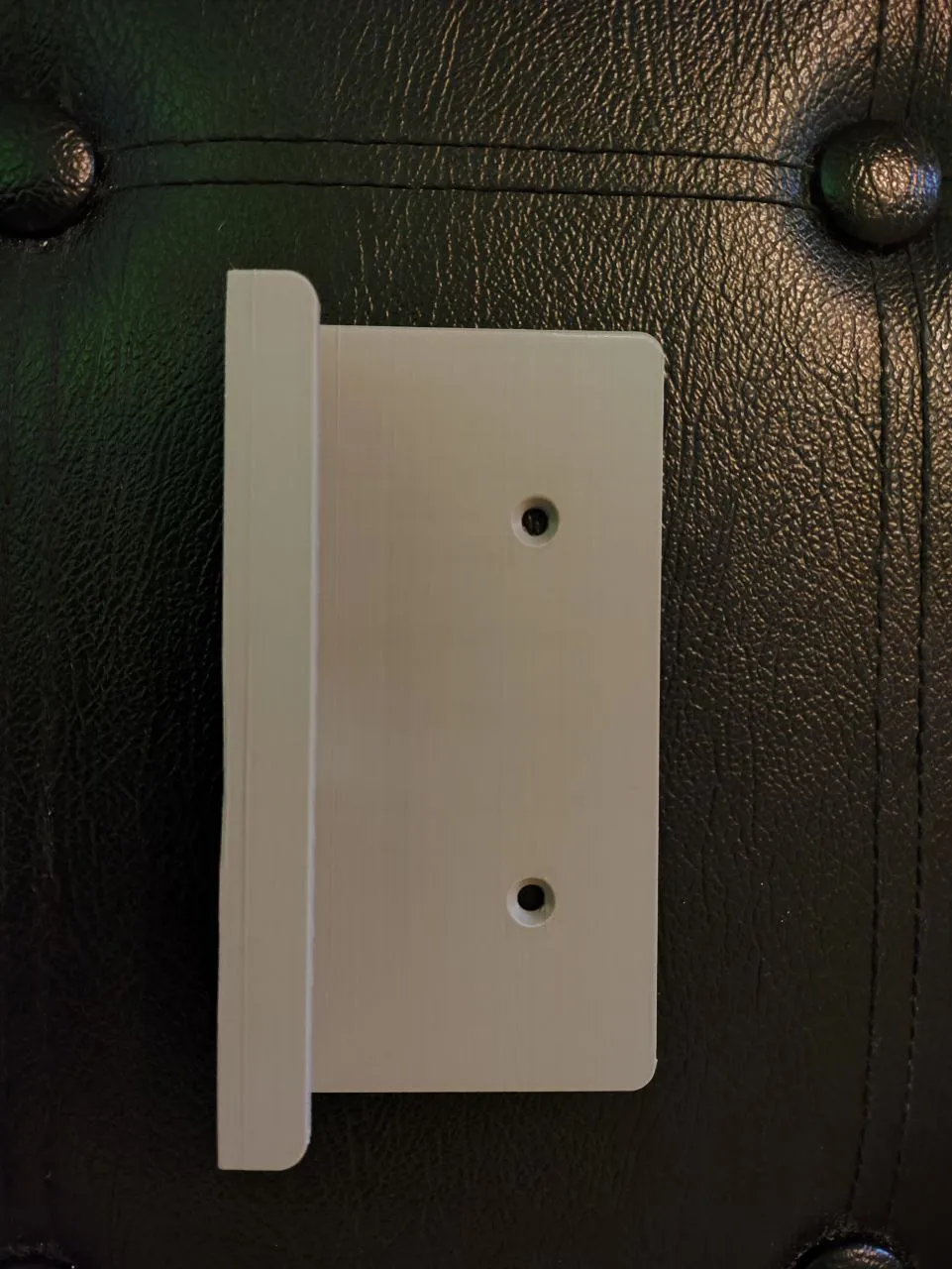 Wall Mounted Phone and Tablet Dock, photo 4 of 4 - Wall Mounted Phone and Tablet Dock Household