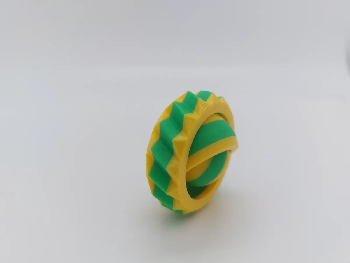 Fidget spinner, photo 4 of 4 - Fidget spinner Toys & Games
