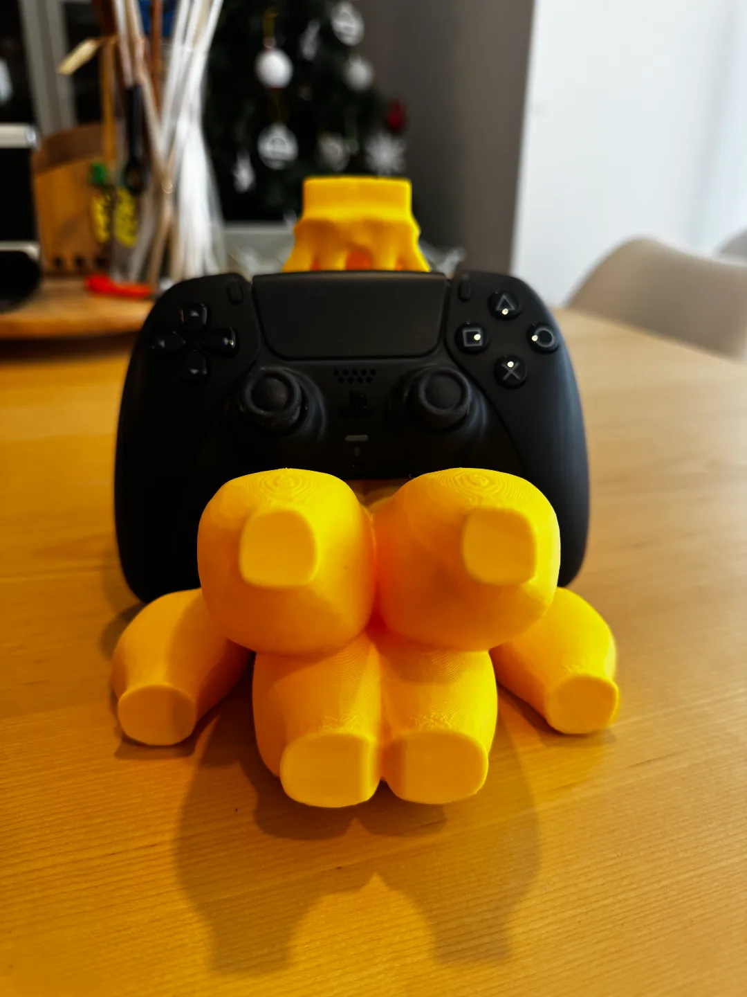 Banana Controller Stand, photo 3 of 4 - Banana Controller Stand Tools