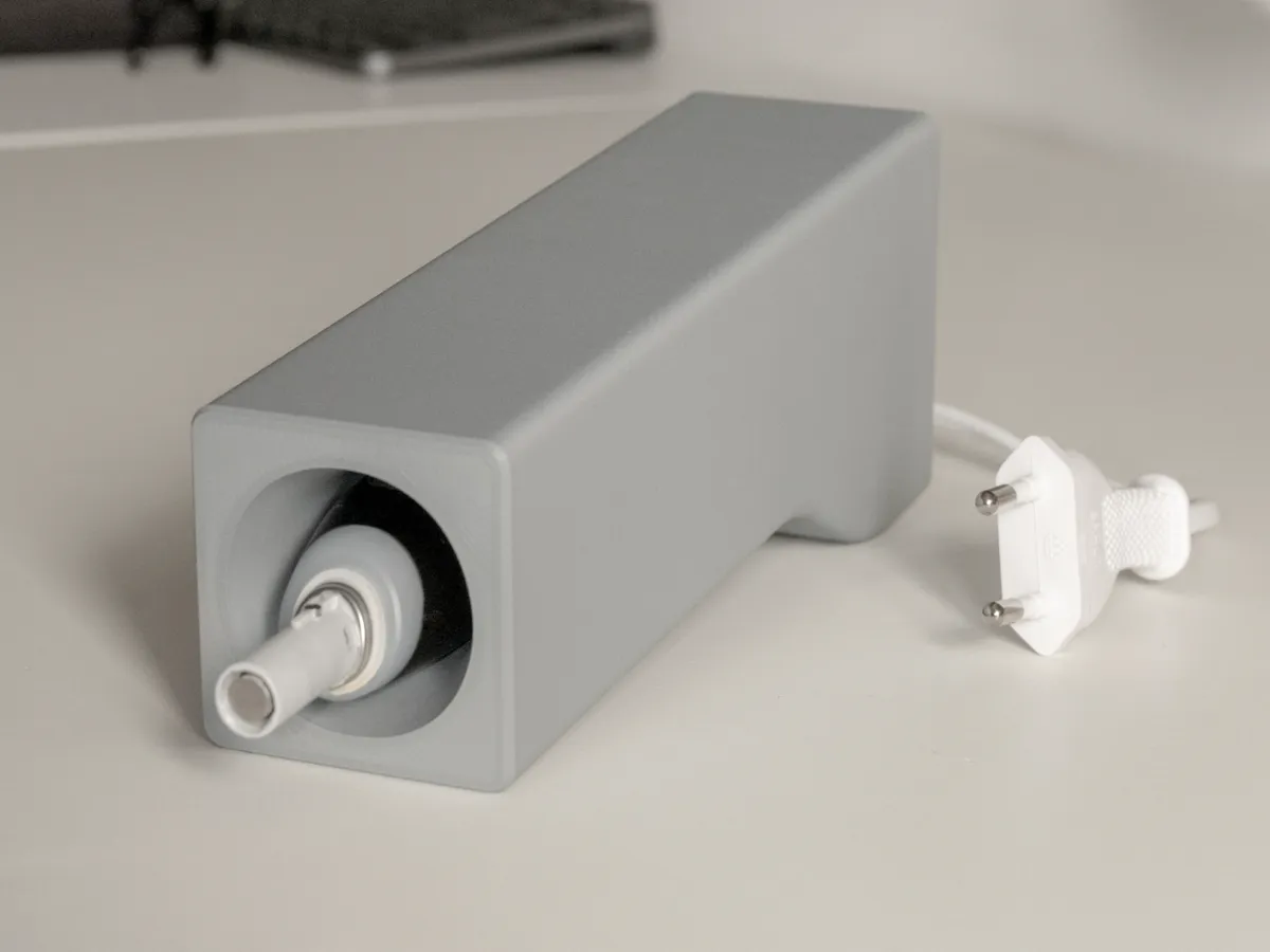 OralB iO Horizontal Shelf Charging Dock, photo 4 of 4 - OralB iO Horizontal Shelf Charging Dock Mobile & Device Accessories