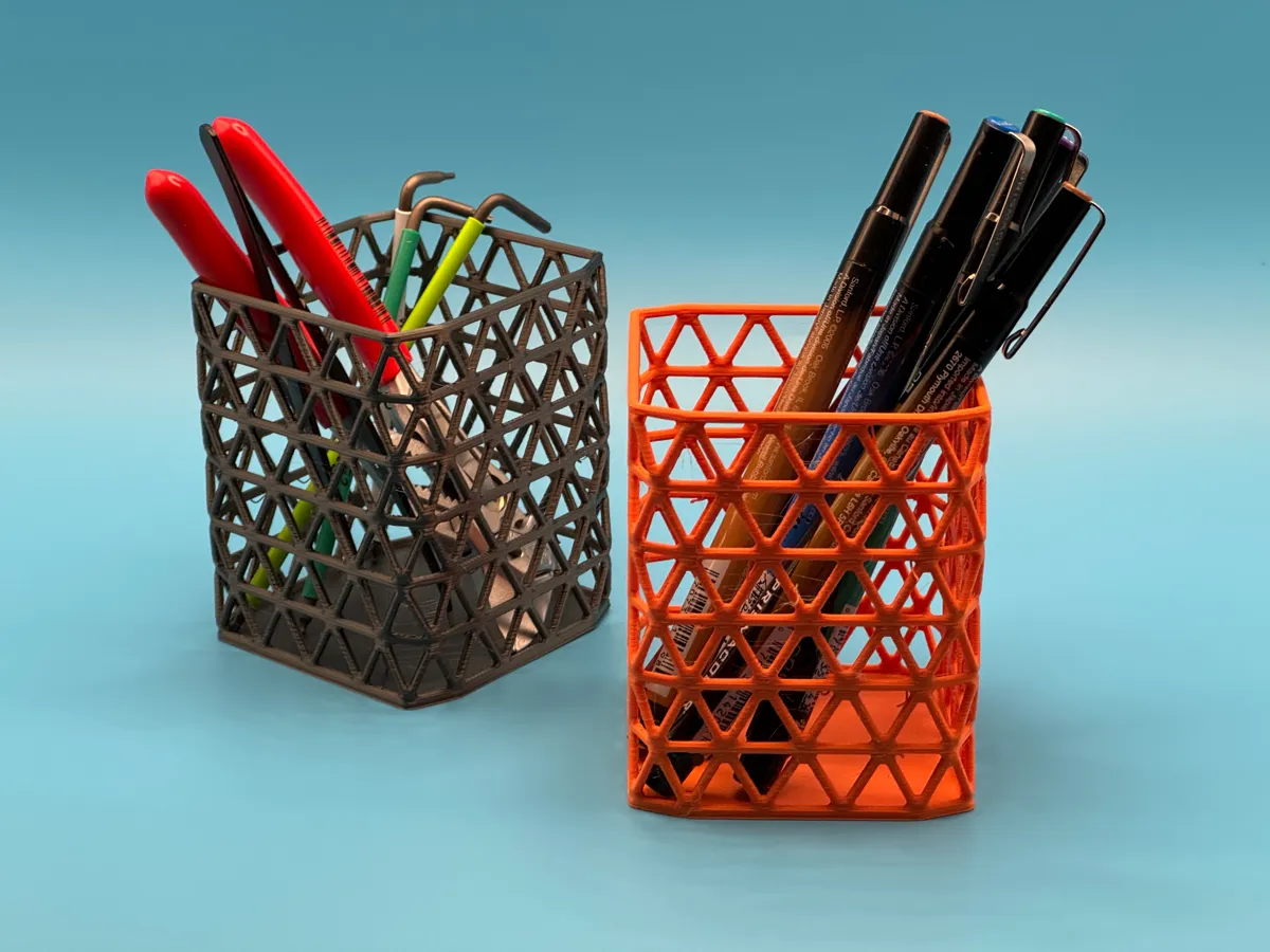 Geometric Frame Pen holder - Square