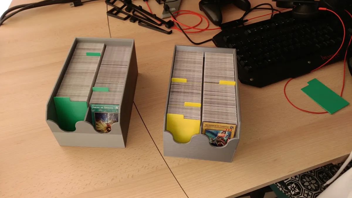 boite de rangement yugioh!, photo 3 of 4 - boite de rangement yugioh! Board Games & Tabletop