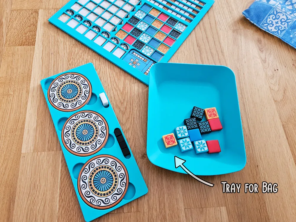 Azul Tile Tray and Insert