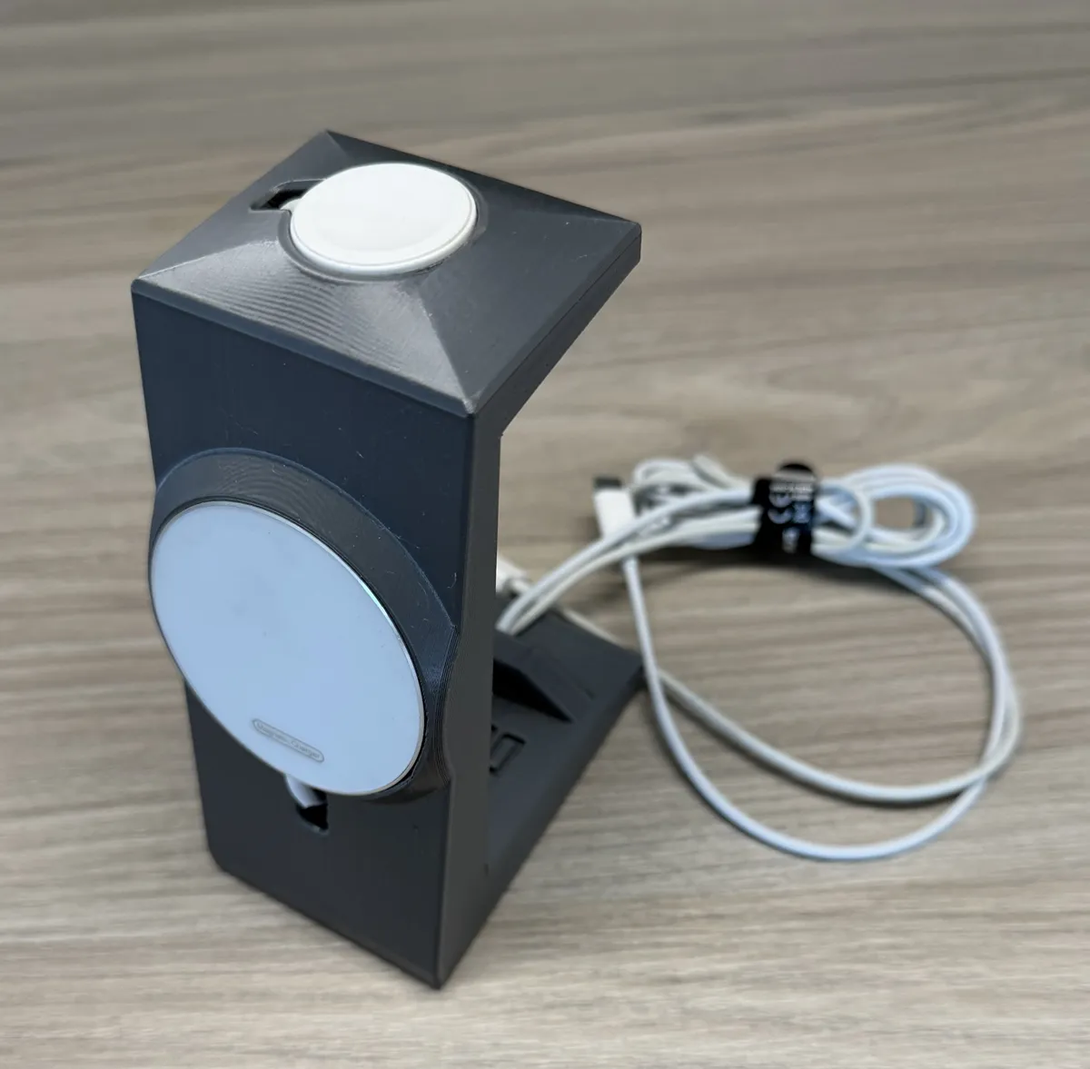 MagSafe iPhone & Apple Watch Charging Stand, photo 4 of 4 - MagSafe iPhone & Apple Watch Charging Stand Mobile & Device Accessories