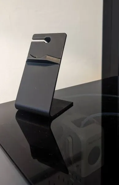Garmin Venu 2 Charging Stand v2, photo 3 of 4 - Garmin Venu 2 Charging Stand v2 Mobile & Device Accessories