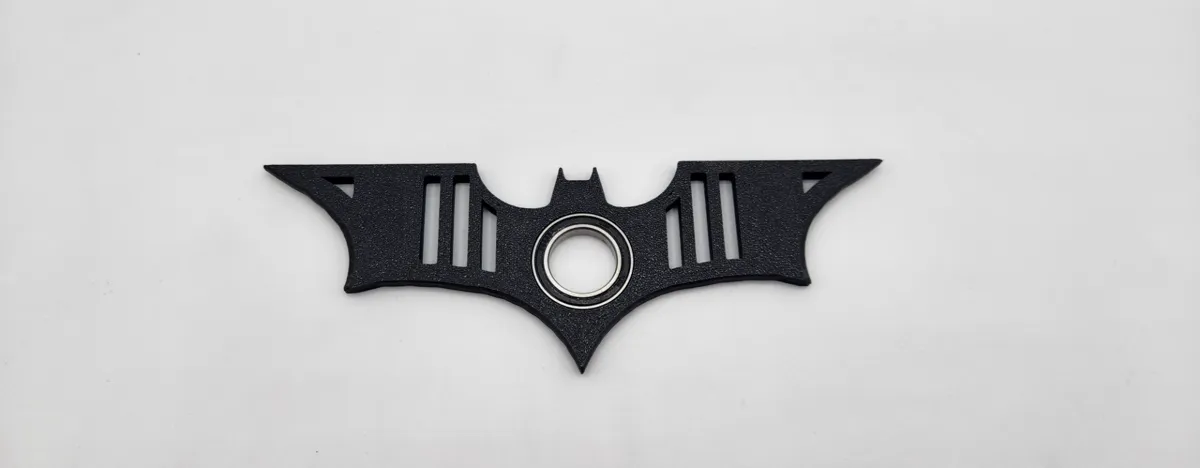 Batarang Keyrambit, photo 3 of 4 - Batarang Keyrambit Props & Cosplay