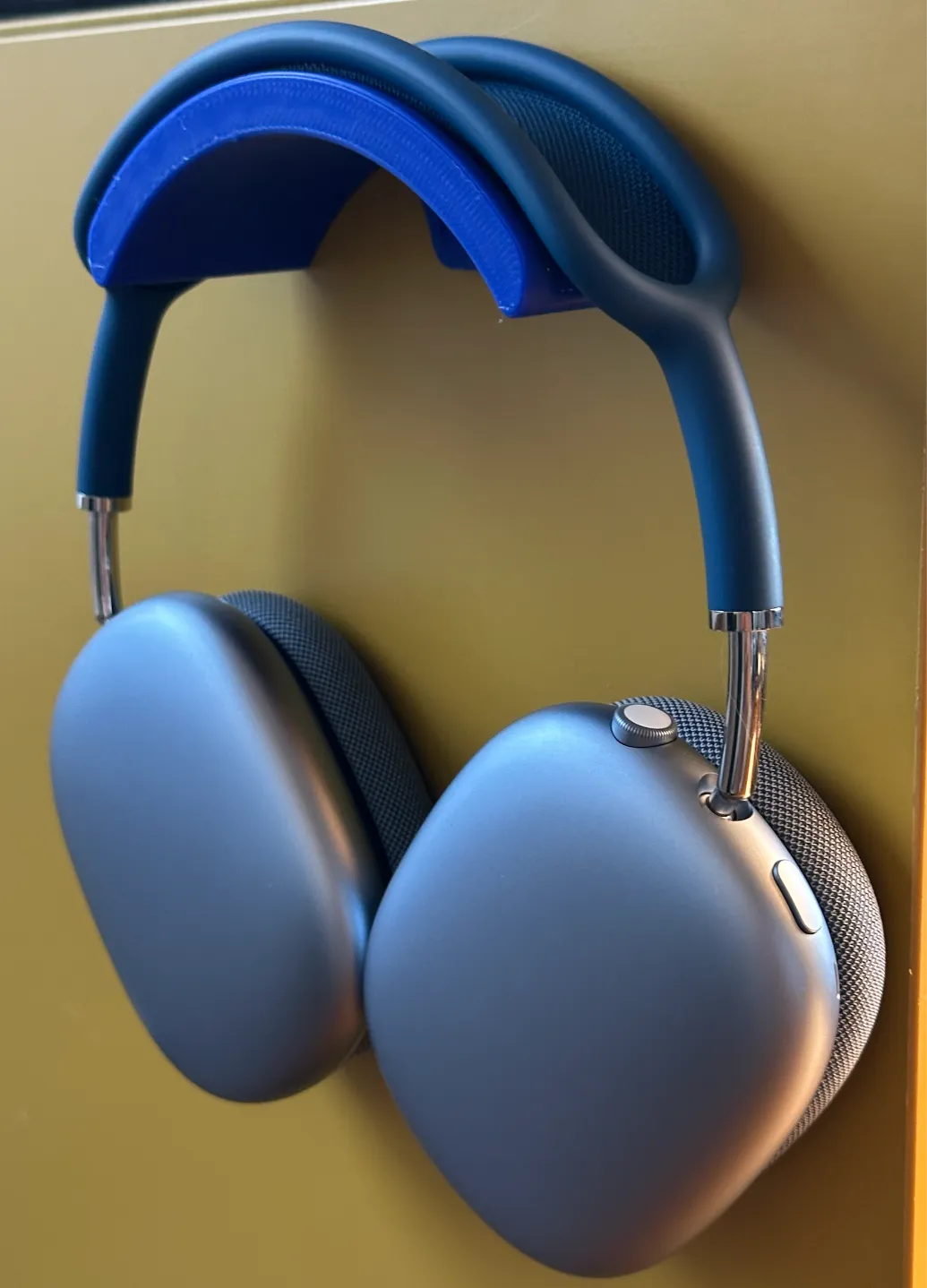 Airpods max wall holder with screw version - Music, in stock in India