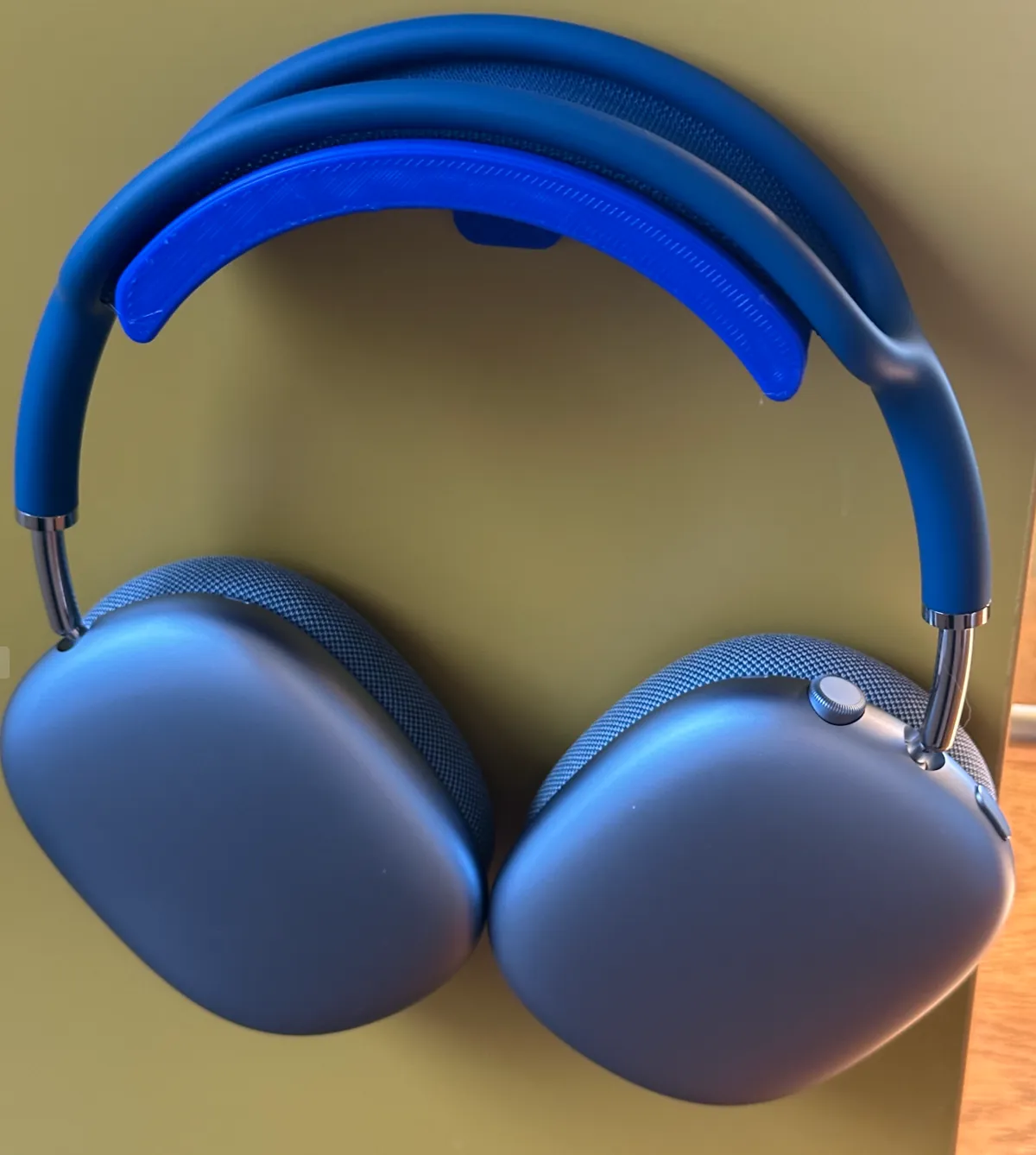Airpods max wall holder with screw version, photo 2 of 2 - Airpods max wall holder with screw version Hobby & DIY
