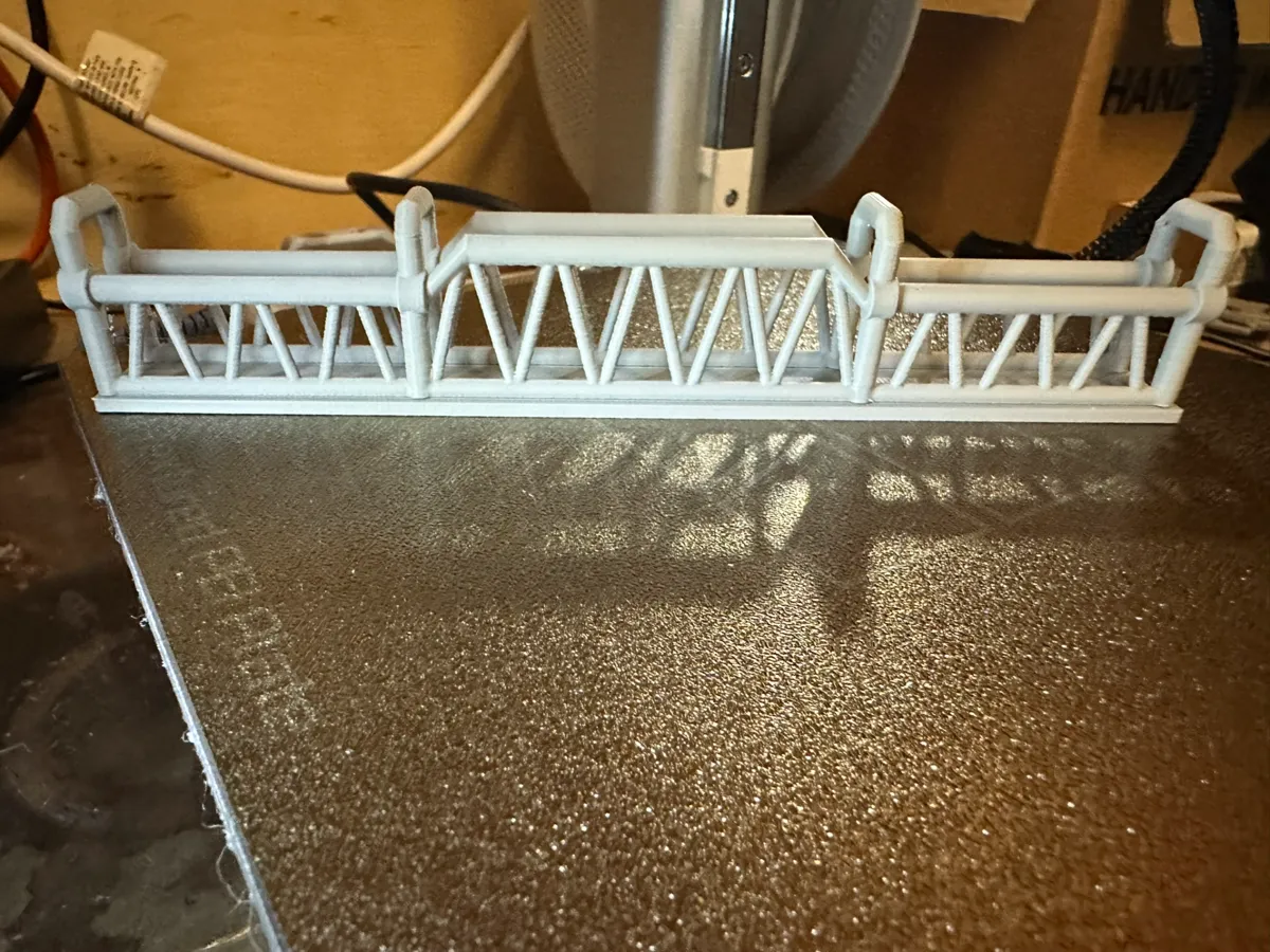 N Gauge Pedestrian Foot Bridge for Model Railway, photo 2 of 4 - N Gauge Pedestrian Foot Bridge for Model Railway Tools & Workshop