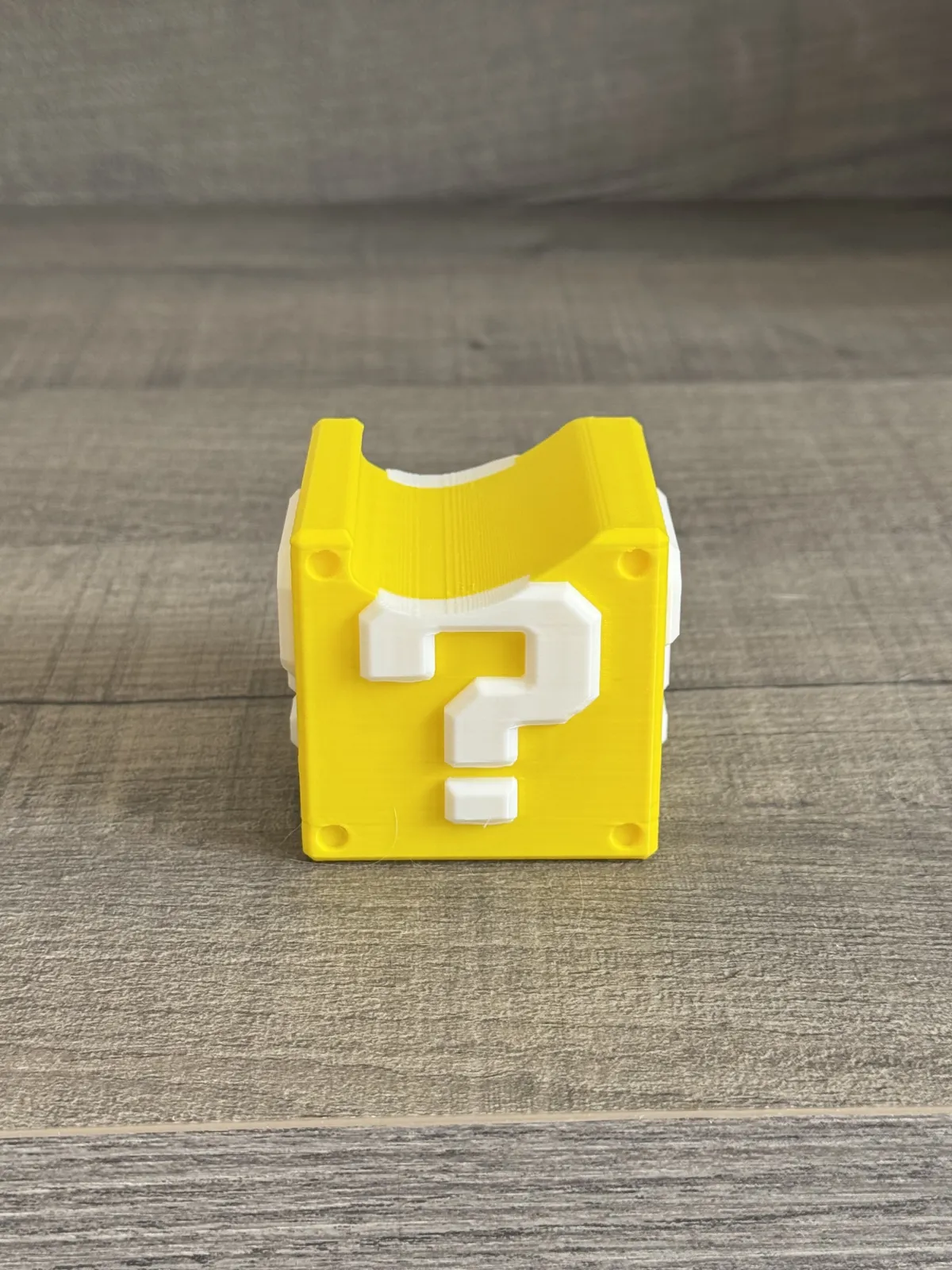 Nintendo Switch 2 Pro controller ? cube stand, photo 3 of 4 - Nintendo Switch 2 Pro controller ? cube stand Gaming Accessories