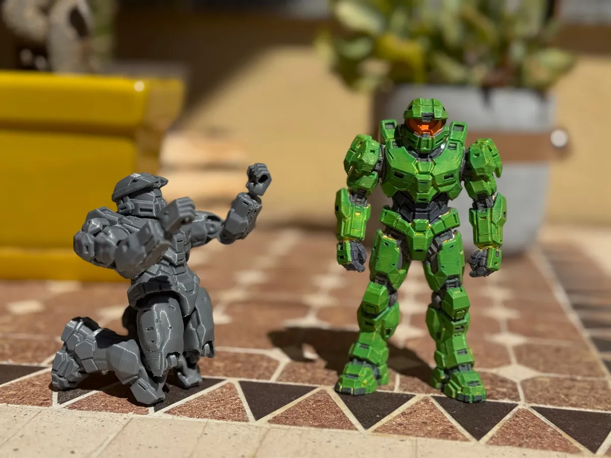 Articulated Master Chief Mecha | Action Figure, photo 3 of 4 - Articulated Master Chief Mecha | Action Figure Fidget & Sensory Toys