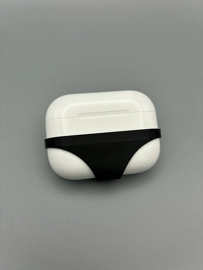 Culotte pour boitier Apple Airpods Pro 3, photo 4 of 4 - Culotte pour boitier Apple Airpods Pro 3 Props & Cosplays