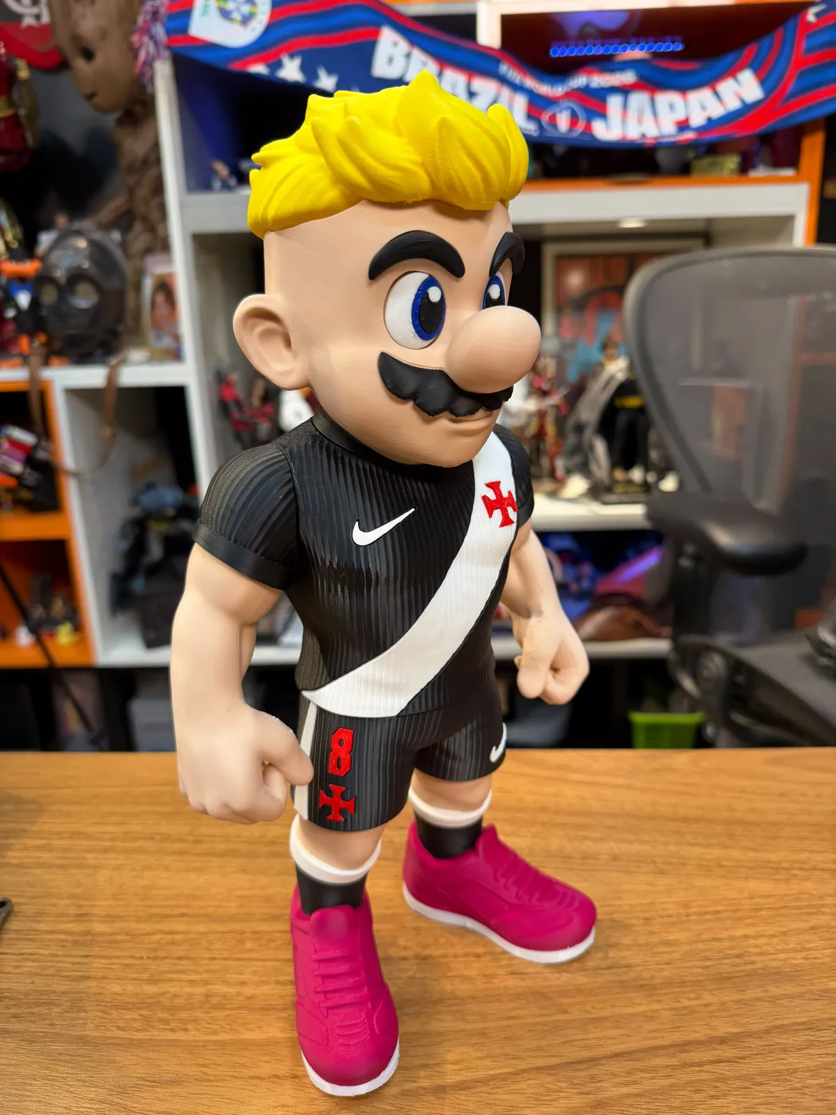 SUPER MÁRIO VASCO (JUNINHO 8) SEM (PRETO) 35cm, photo 3 of 4 - SUPER MÁRIO VASCO (JUNINHO 8) SEM (PRETO) 35cm Toys & Games