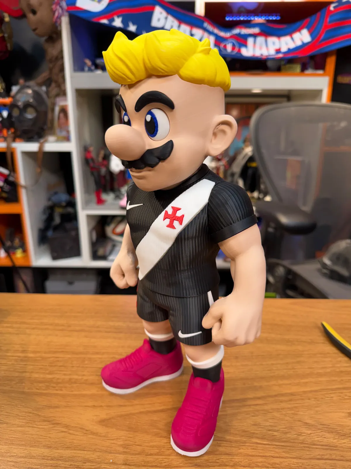 SUPER MÁRIO VASCO (JUNINHO 8) SEM (PRETO) 35cm, photo 4 of 4 - SUPER MÁRIO VASCO (JUNINHO 8) SEM (PRETO) 35cm Toys & Games
