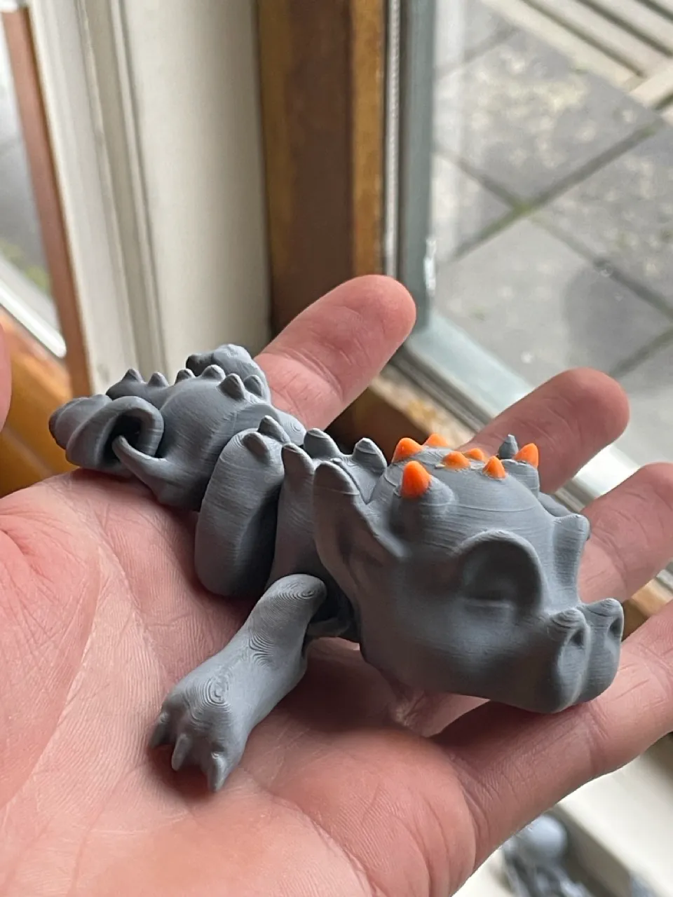 Sleepy Dragon Flexi Toy Articulated, photo 2 of 4 - Sleepy Dragon Flexi Toy Articulated Fidget & Sensory Toys