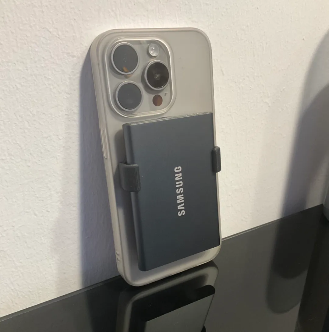 Samsung SSD T7 MagSafe Mount - Electronics, in stock in India