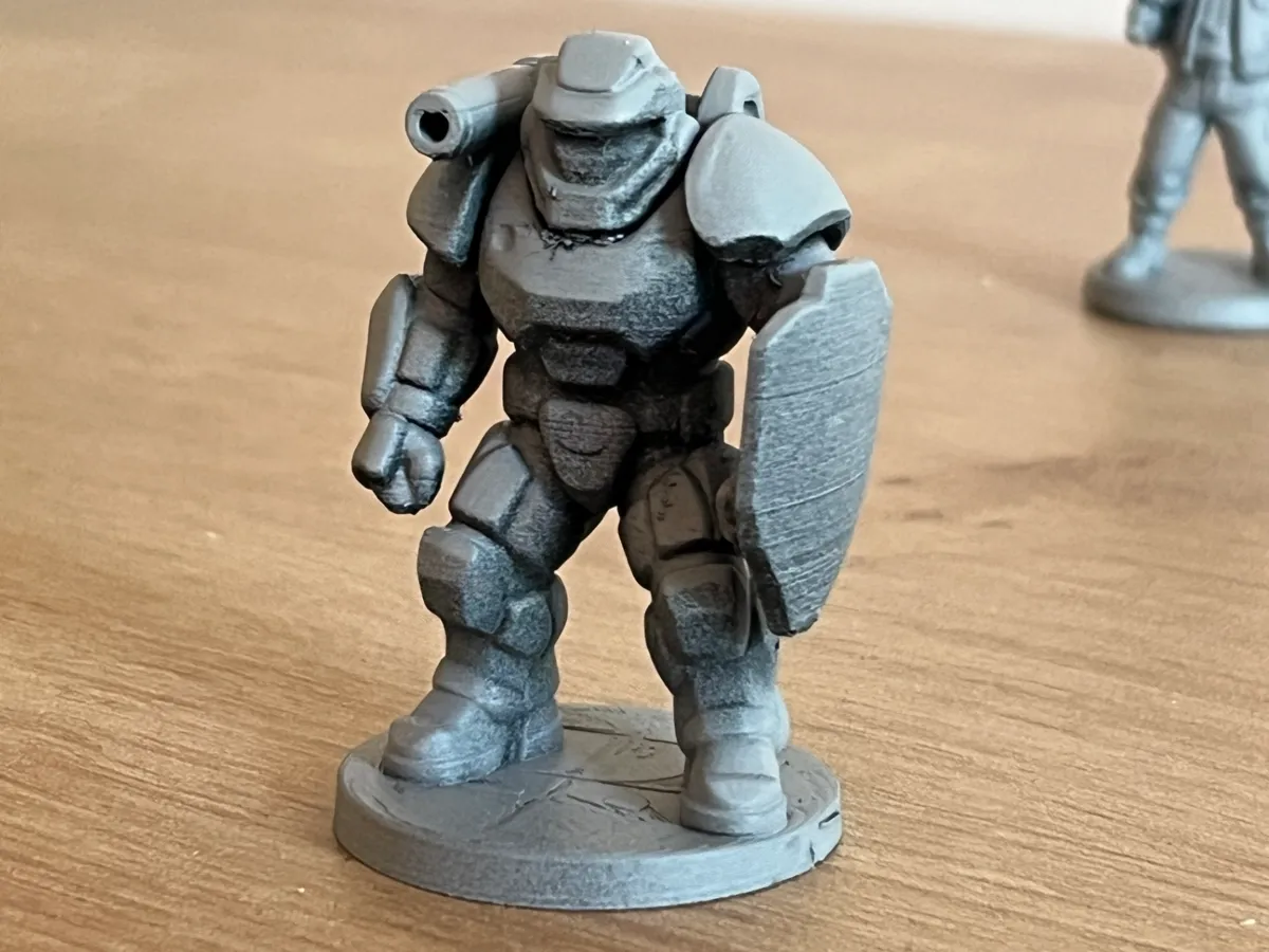 miniature figurine halo