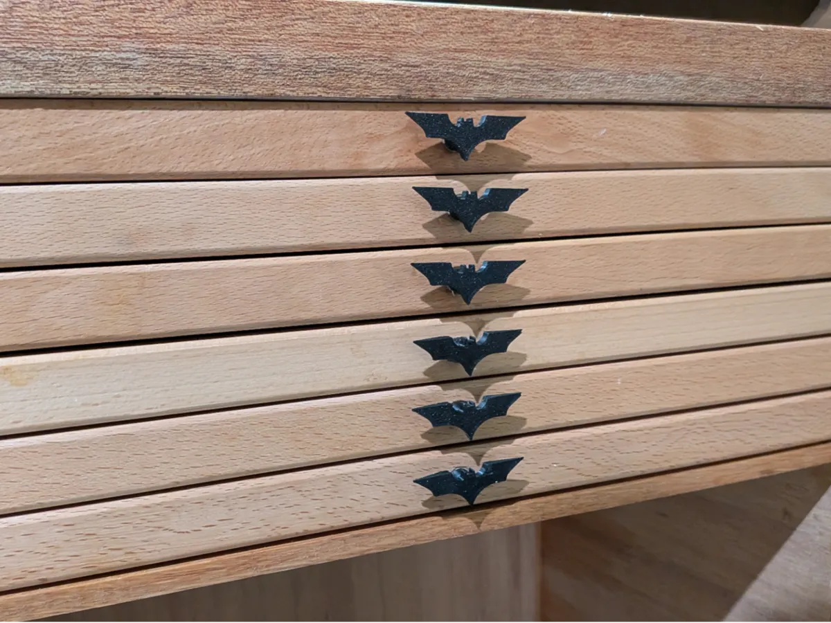 Batman Dark Knight Batarang Drawer Handle