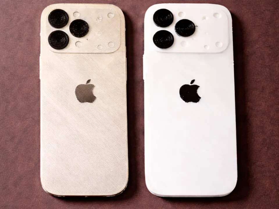 Fake iPhone 17 Pro
