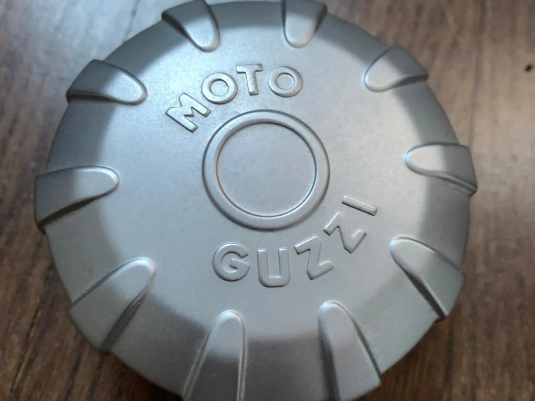 Moto Guzzi V7 850 fuel tank seal - Motorcycle Parts & Covers, in stock