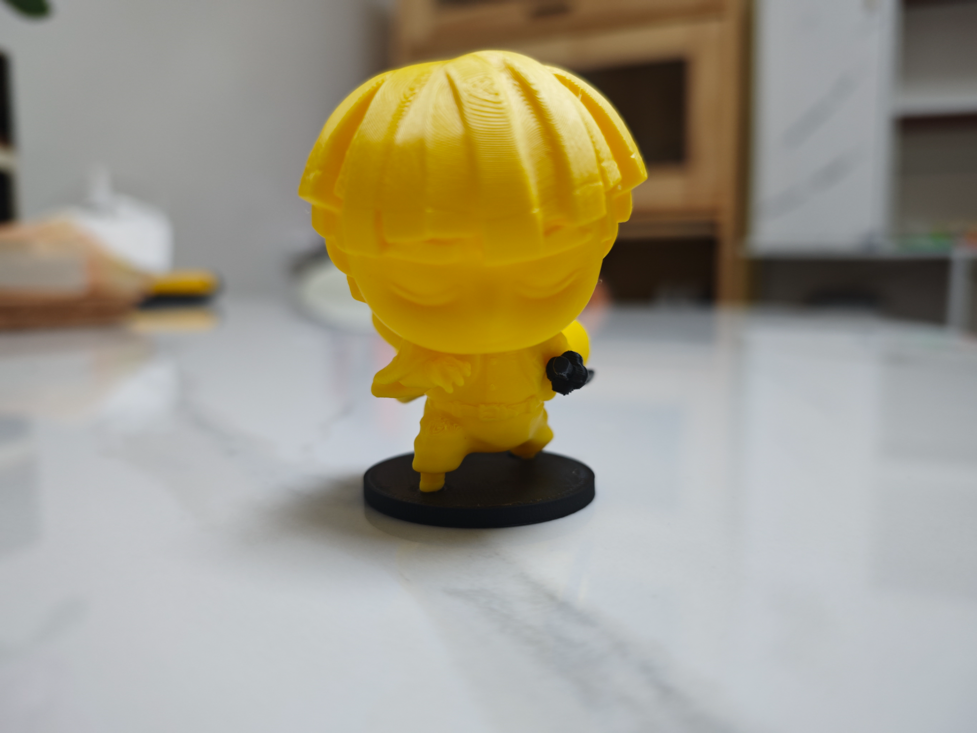 我妻善逸 迷你Q版手办 - Agatsuma Zenitsu mini figure, photo 2 of 4 - 我妻善逸 迷你Q版手办 - Agatsuma Zenitsu mini figure Toys & Games