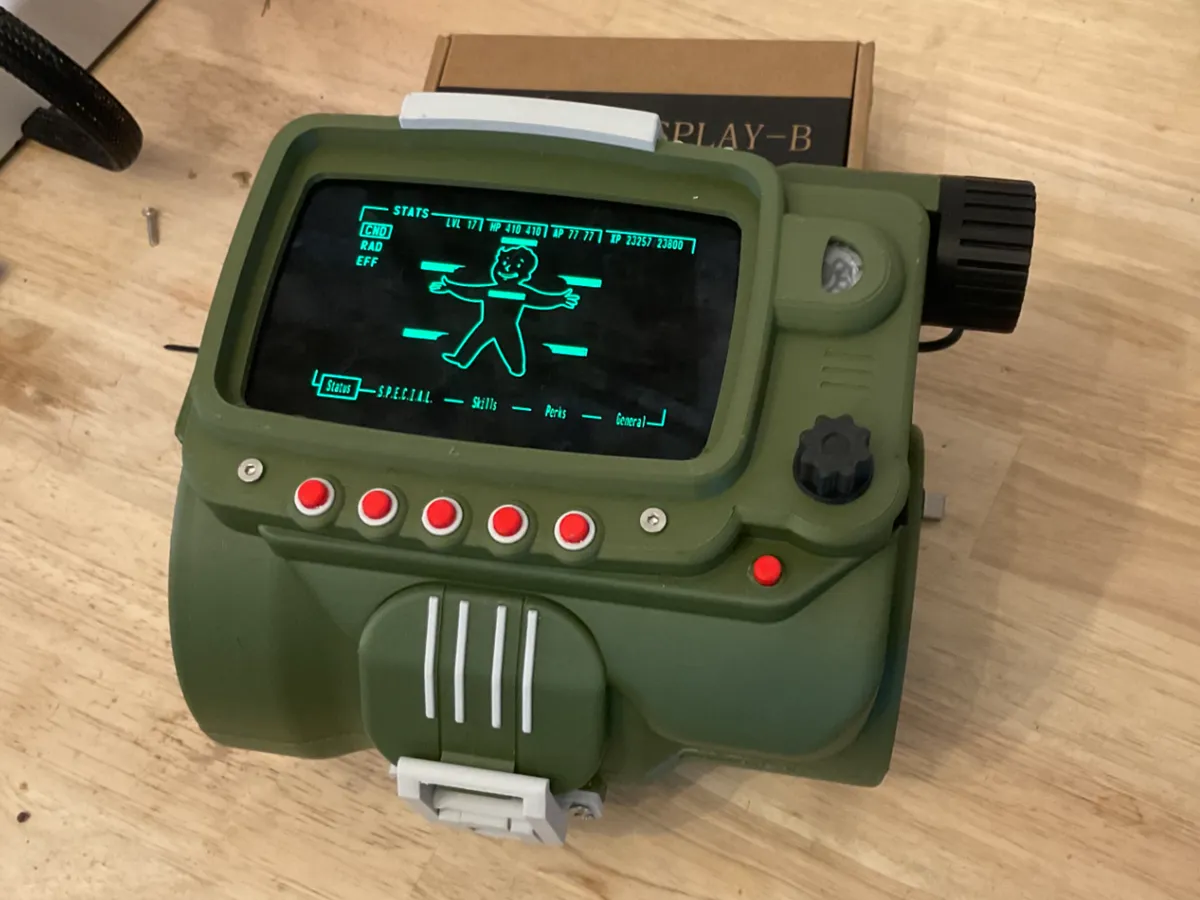 Fallout Pipboy Phone Battery Case