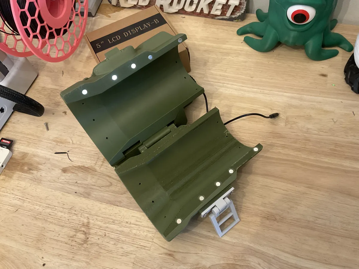 Fallout Pipboy Phone Battery Case, photo 4 of 4 - Fallout Pipboy Phone Battery Case Mobile & Device Accessories