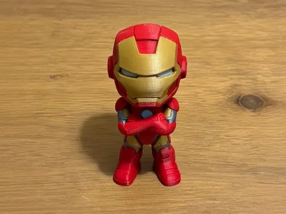 Iron Man Mini Figure (Arms Crossed Pose)