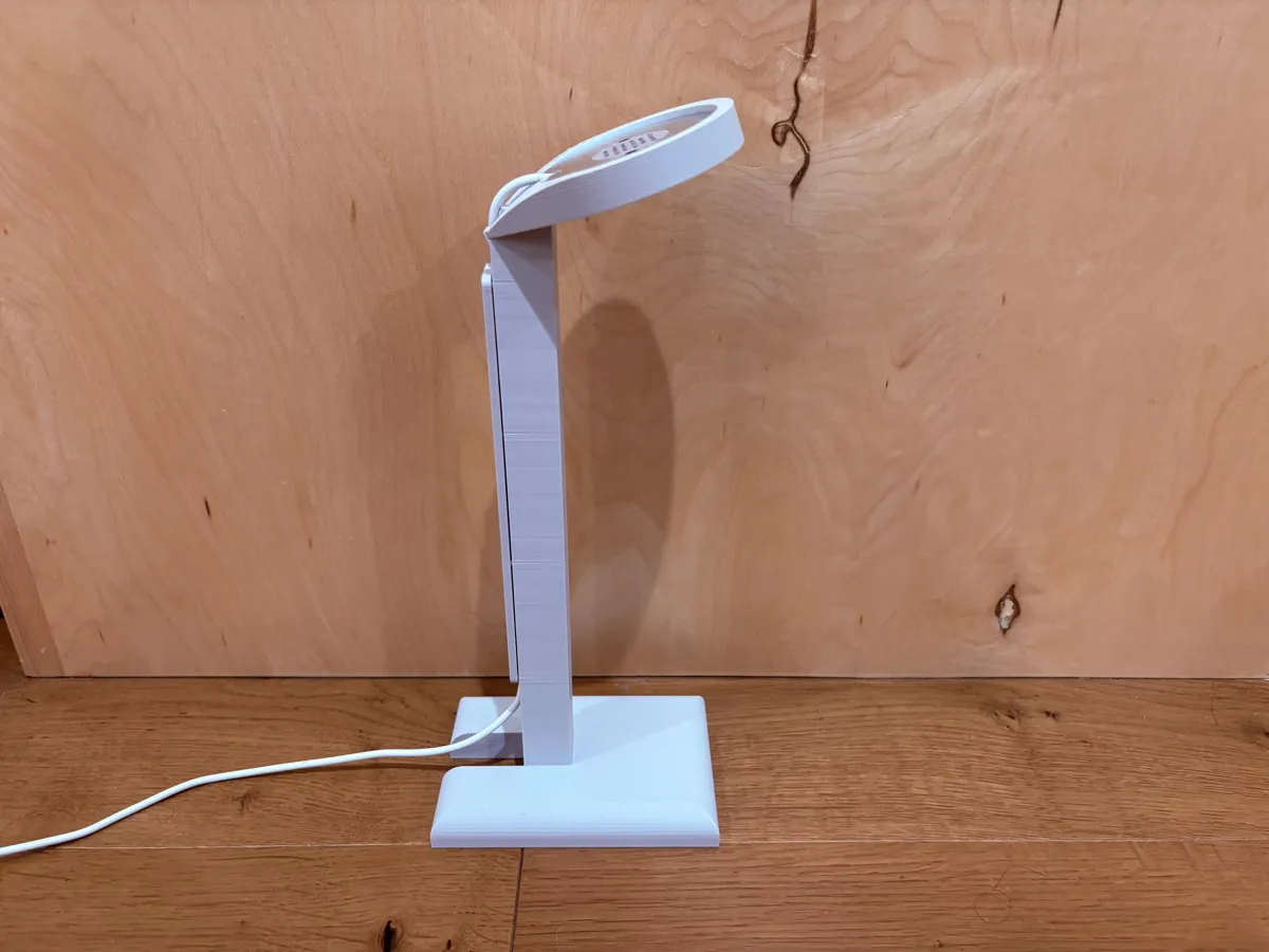 Minimalistic Desk Lamp (Lamp Kit 001), photo 3 of 4 - Minimalistic Desk Lamp (Lamp Kit 001) Lamps & Lighting