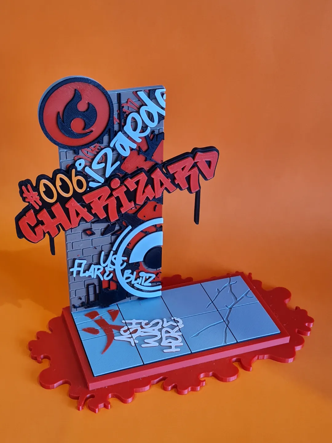 Tagged Galaxy Display Stand #003 Charizard, photo 2 of 4 - Tagged Galaxy Display Stand #003 Charizard Toys & Games