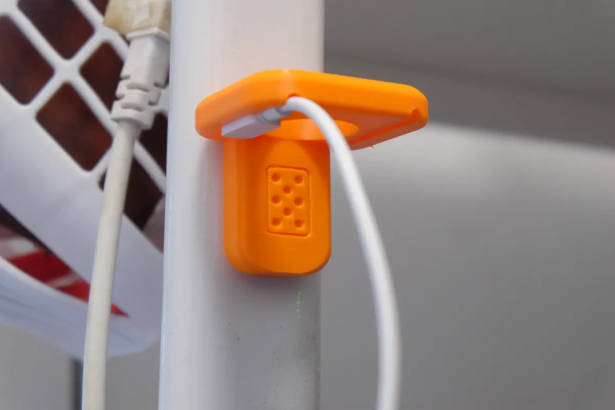 Xiaomi Mi Band Redmi Watch Wall Charging Dock, photo 4 of 4 - Xiaomi Mi Band Redmi Watch Wall Charging Dock Tools