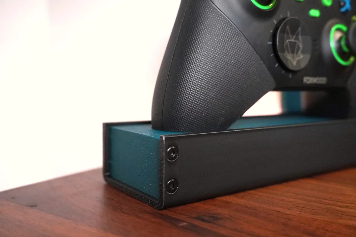 Controller Stands by Foxwood, photo 4 of 4 - Controller Stands by Foxwood Gaming Accessories