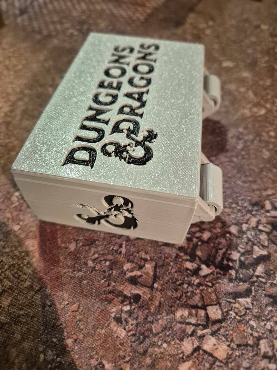 Dungeons and Dragons magnetic dice box, photo 3 of 4 - Dungeons and Dragons magnetic dice box Board Games & Tabletop